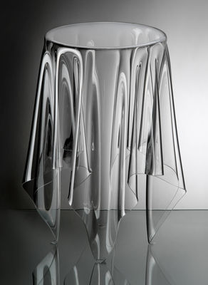 Essey Tall Illusion Coffee table - H 56 x Ø 32 cm. Transparent