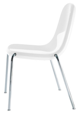 Magis Butterfly Stackable chair. White