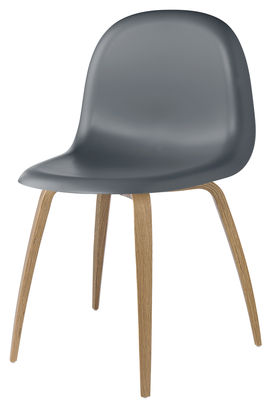 Gubi 5 Chair - Plastic shell & wood legs.