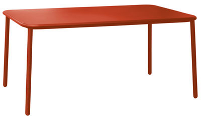 Emu Yard Table - Aluminium - 160 x 97 cm. Red
