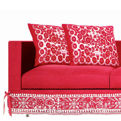 Moooi Boutique Diary Cushion - 48 x 48 cm. White,Red