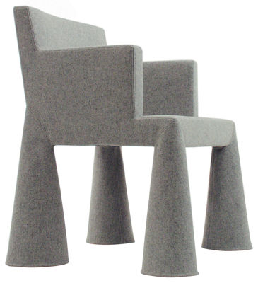 Moooi V.I.P. Chair Castor armchair. Light grey