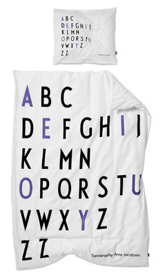 Design Letters Arne Jacobsen Lid bedlinen set - 100 x 140 cm. White,Black,Purple