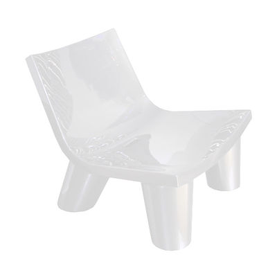 Slide Low Lita Low armchair - Lacquered version. Lacquered white