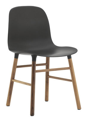 Normann Copenhagen Form Chair - Walnut leg. Black,Walnut