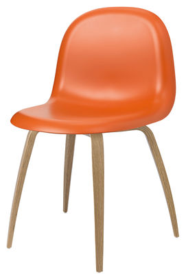 Gubi 5 Chair - Plastic shell & wood legs. Orange