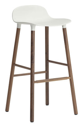 Normann Copenhagen Form Bar stool - H 75 cm / Walnut leg. White,Walnut