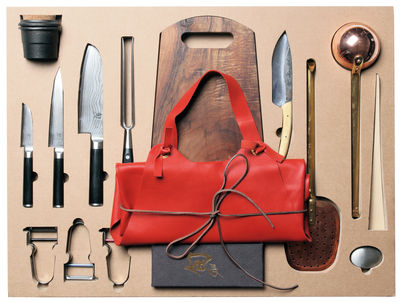 Malle W. Trousseau Kitchenware set - N°1 Cutting tray - 16 kitchen essentials for cutting. Cardboard