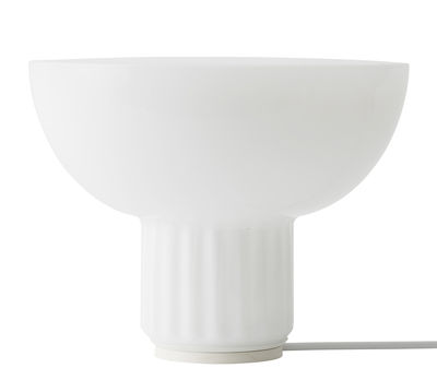 Menu The Standard Table lamp - Opal glass - H 18 cm. White