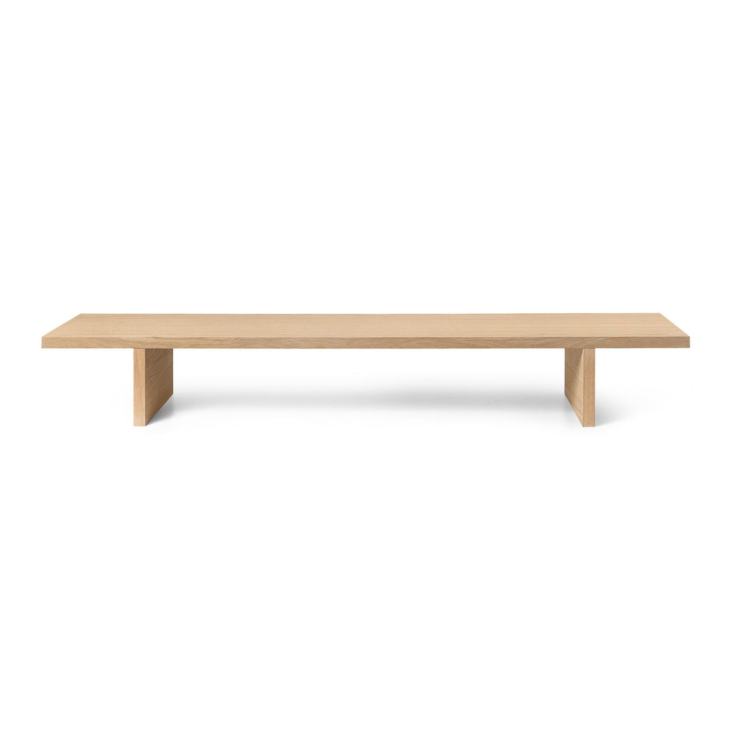 Ferm Living Light - Low Console Kona - Natural Wood - Lacquered Oak Veneer