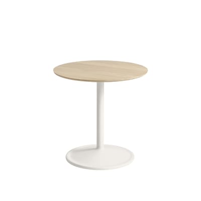 Table d'appoint Soft bois naturel / Ø 48 x H 48 cm - Chêne massif - Muuto