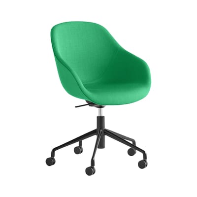 Fauteuil à roulettes About a chair AAC155 tissu vert / Rembourré - Tissu intégral - Hay