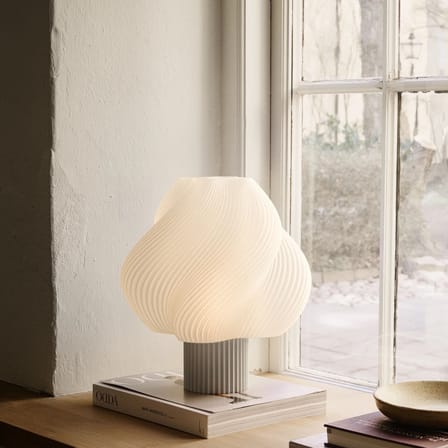 Lampe de table Soft Serve Grande beige / H 35 cm - CRÈME ATELIER