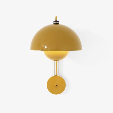 Applique avec prise Flowerpot VP8 métal jaune / By Verner Panton, 1968 - Exclusivité - &tradition