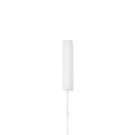 Applique avec prise Vuelta LED verre blanc Small / L 40 cm - Ferm Living
