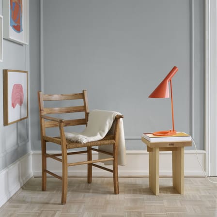 Lampe de table AJ métal gris / H 56 cm - Orientable / Arne Jacobsen, 1957 - Louis Poulsen