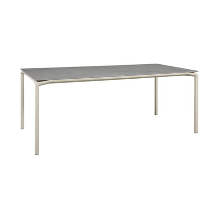 Table rectangulaire Calvi Minérale / 195 x 95 cm (8 personnes) - Plateau Dekton (aspect pierre) - Fermob