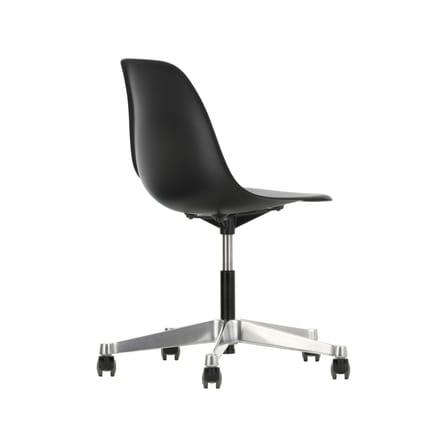 Chaise à roulettes RE PSCC - Eames Plastic Side Chair plastique noir / (1950) - Recyclé - Vitra