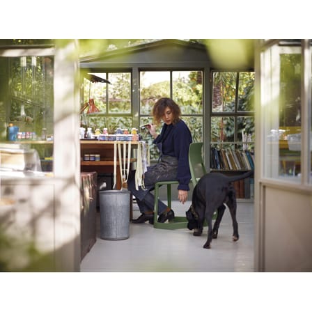 Chaise empilable Tip Ton RE plastique gris / Recyclé - Inclinable & ergonomique - Vitra