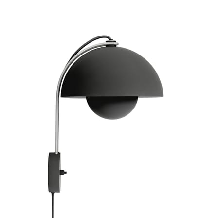Applique avec prise Flowerpot VP8 métal noir / By Verner Panton, 1968 - Exclusivité - &tradition