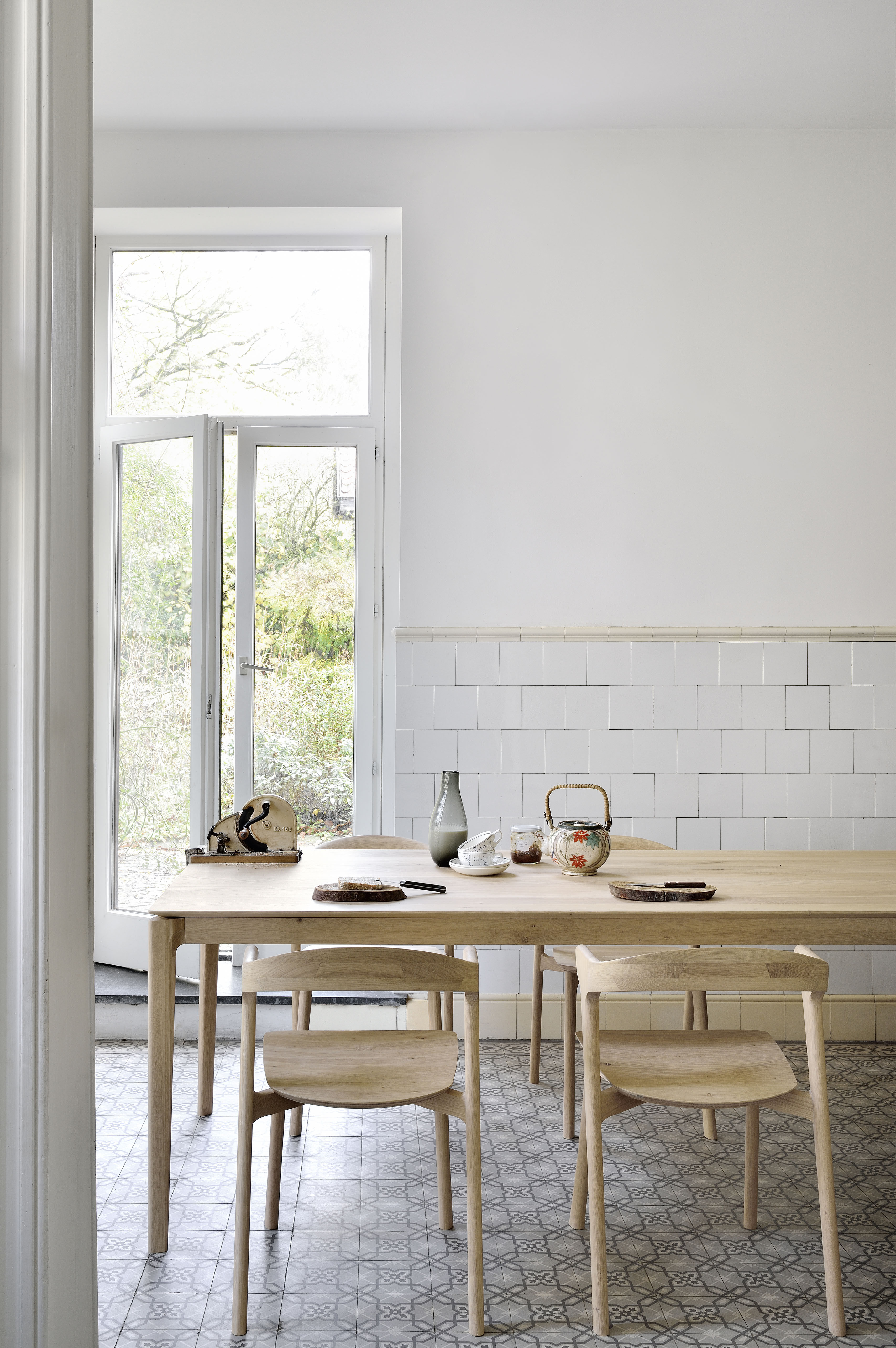 Table rectangulaire Bok bois naturel / 200 x 95 cm - 8 personnes - Ethnicraft