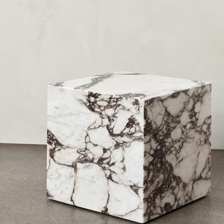 Plinth Cubic End table stone beige / Marble - 40 x 40 x H 40 cm - Audo Copenhagen
