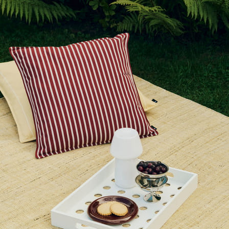 Coussin d'extérieur Terrazza - Narrow Stripe / 60 x 60 cm - Hay