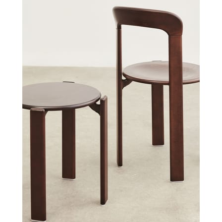 Chaise empilable Rey marron bois naturel / By Bruno Rey x Dietiker, 1971 - Hay