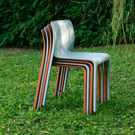 Chaise empilable First plastique bleu / Stefano Giovannoni, 2007 - Magis