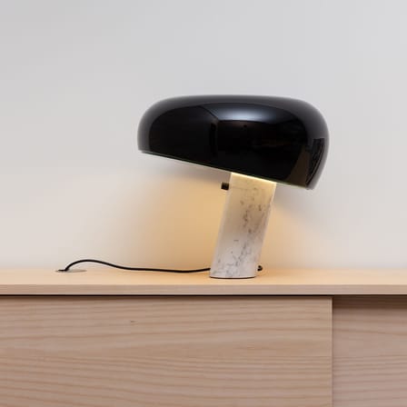 Lampe de table Snoopy métal noir / Base marbre - Castiglioni, 1967 - Flos
