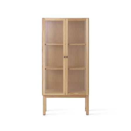 Vaisselier Curiosity Low bois naturel / L 70,5 x H 143 cm - Verre cannelé - Audo Copenhagen
