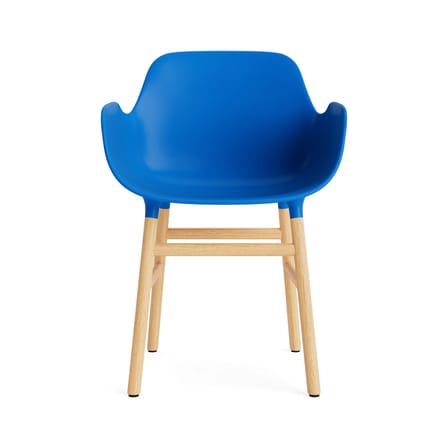 Fauteuil Form plastique bleu / Pieds chêne - Normann Copenhagen
