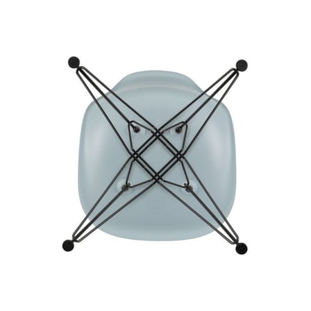 Sedia RE DSR - Eames Plastic Side Chair materiale plastico blu / (1950) - Gambe nere / Riciclata - Vitra