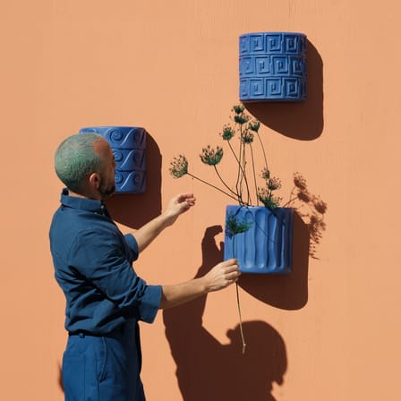Vase mural Magna Graecia - Greche céramique bleu / L 25 x H 25 cm - Terre cuite - Seletti