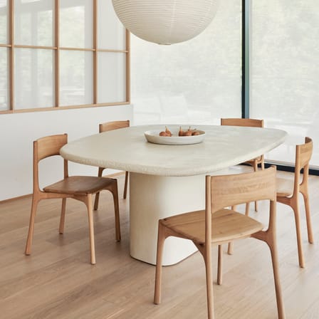 Table ovale Elements / 200 x 143 cm - 8 personnes / Microciment - Ethnicraft