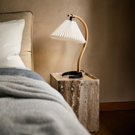 Table d'appoint Pietra pierre beige / 33 x 33 x H 40 cm - Travertin - Gubi