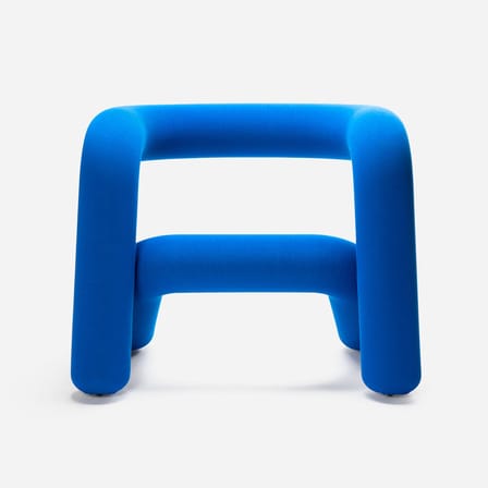 Fauteuil rembourré Extra Bold tissu bleu / Tissu Kvadrat uni - Big Game, 2009 - Moustache