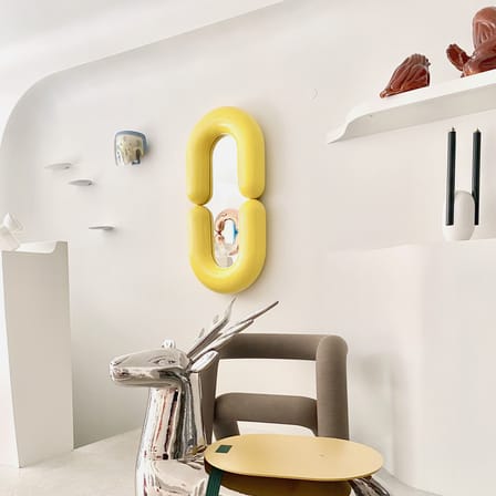 Miroir mural Zodiac Bumper Large céramique jaune /  L 55 x H 110 cm - Jean-Baptiste Fastrez, 2020 - Moustache