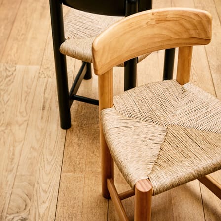 Daumiller Chair natural wood / 1977 - Gubi