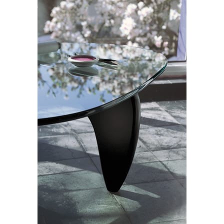 Noguchi Coffee Table Coffee table glass black / By Isamu Noguchi (1944) / 128 x 93 cm - Vitra