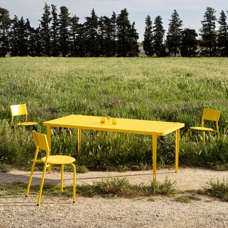 Table rectangulaire Midi métal jaune / 160 x 80 cm - 6 personnes - TIPTOE