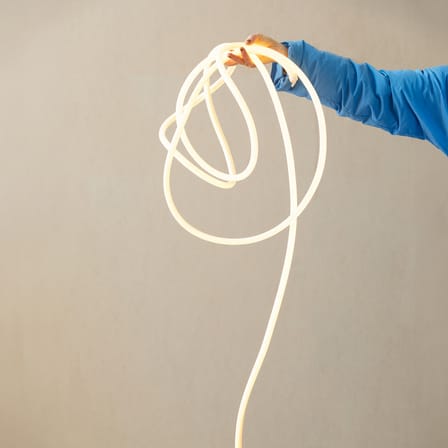 Guirlande lumineuse Flex Tube LED plastique blanc / 9 mètres - Néon LED flexible - STUDIO ABOUT
