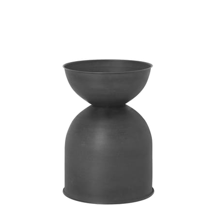 Hourglass Small Flowerpot metal black / Metal - Ø 31 x H 42.5 cm - Ferm Living