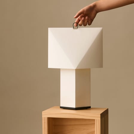Lampada da tavolo Aplat Large carta bianco / Carta piegata - Hay