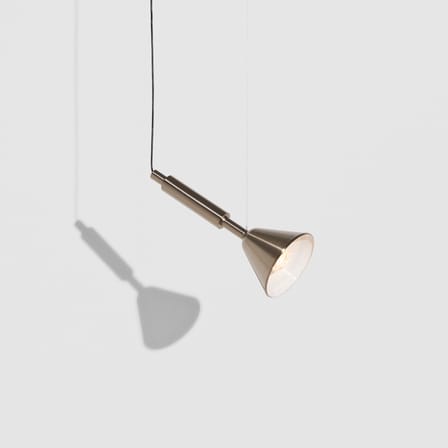 Suspension Pyl métal / Ø 21,6 x H 54 cm - Orientable - Petite Friture