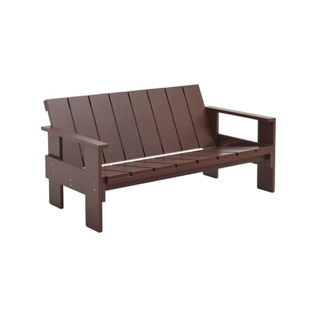 Canapé de jardin 2 places Crate Lounge Outdoor bois rouge / Gerrit Rietveld, 1934 - L 134,5 cm - Hay