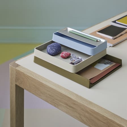 Organiseur de bureau Arrange n°2  / 100% plastique recyclé & liège - Muuto