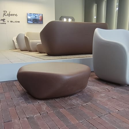 Tavolino Reborn materiale plastico marrone / 70 x 75 x H 30 cm - 100% riciclato - Slide