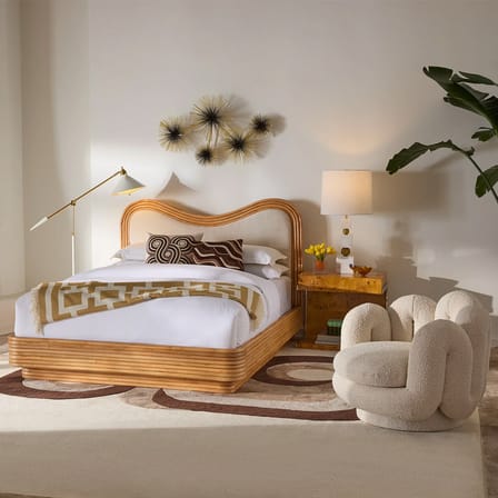 Fauteuil pivotant Serpentine blanc / Tissu bouclette - Jonathan Adler