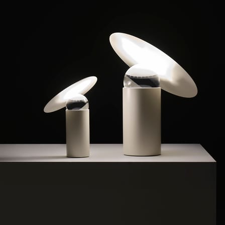 Lampe de table Era Small LED métal blanc / H 43 cm - Orientable - Mogg